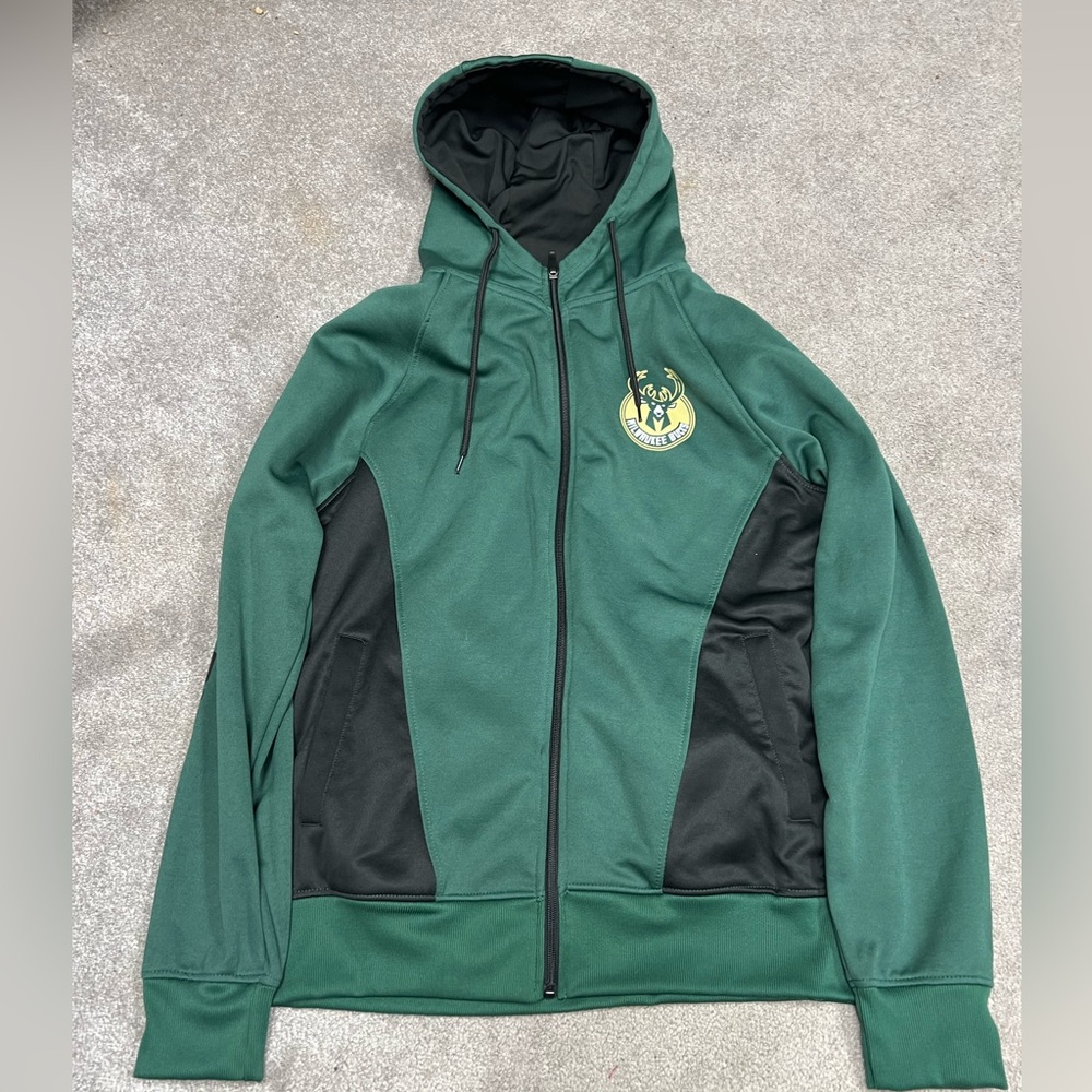 Green Milwaukee Bucks Full Zip Sweater